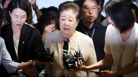 Disputed Religious Figure Dismisses Bribery Claims Involving Ex-South Korea President's Wife